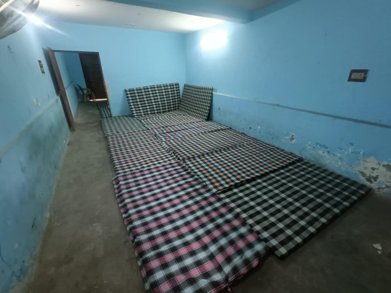 Rāmnagar Shri Annapurna Dormitory 호스텔 외부 사진